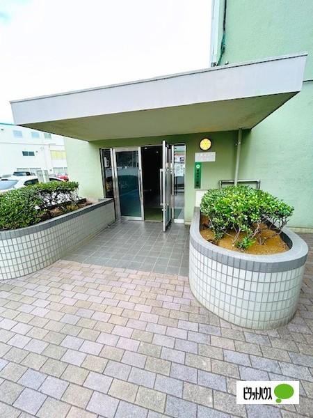 東急ドエル江田ビレジ エントランス
