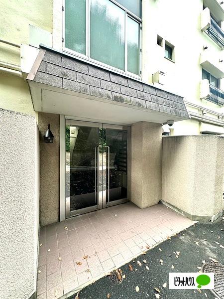 瀬田サンケイハウス北棟 エントランス