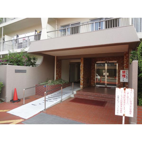 日商岩井武蔵小杉マンション エントランス