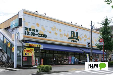 スーパー
