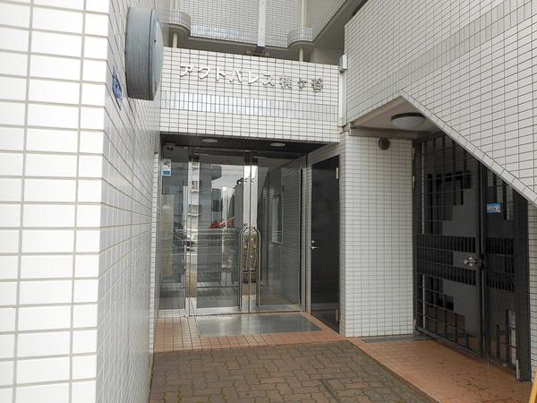 アクトパレス梶ヶ谷 エントランス