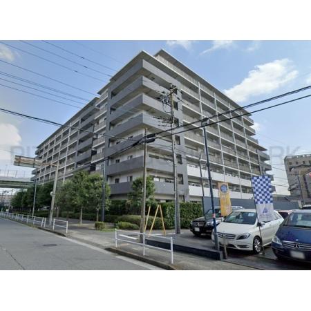 南町田グランベリーパーク直結駅より徒歩８