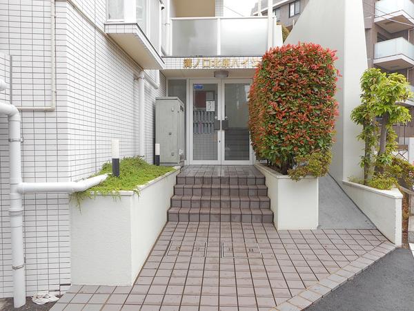 溝の口北原ハイツ エントランス
