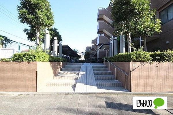 クレッセント尾山台 外観