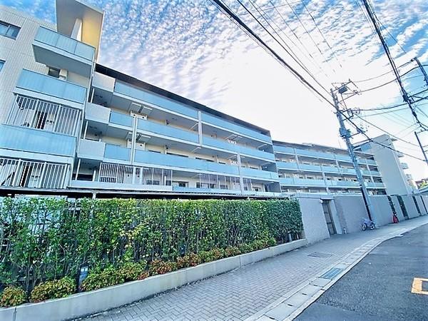 プラウド二子新地 外観