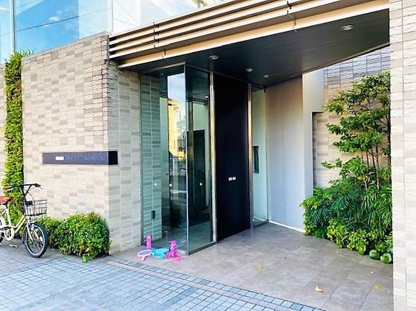 プラウド二子新地 エントランス