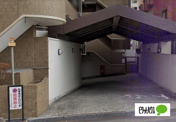 野村ステイツ市が尾 駐車場