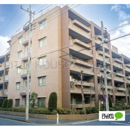 2003年2月築。多摩川河川敷まで徒歩1分