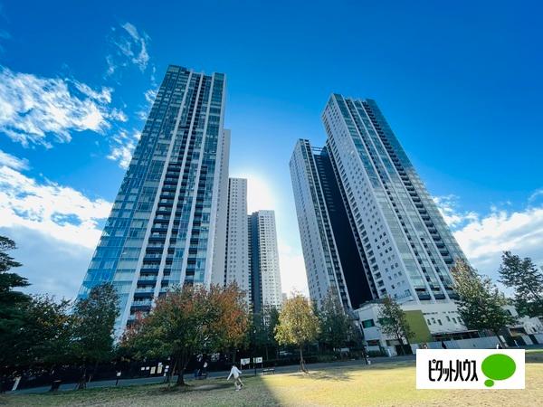 総戸数2090戸、地上42階建の大規模タワーマ