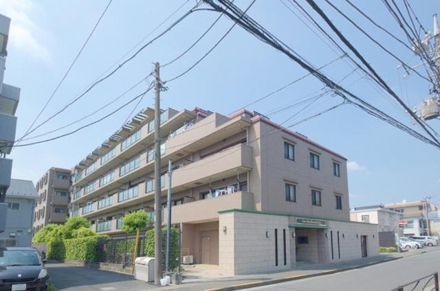 ライオンズプラザ武蔵新城 外観