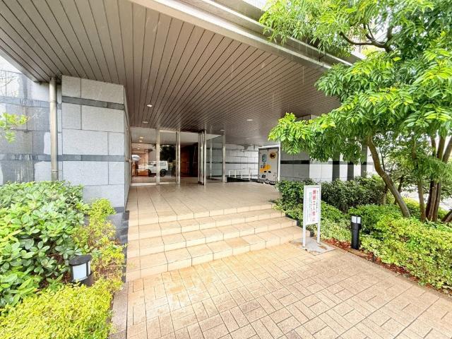 サウスアリーナ鎌倉大船 エントランス