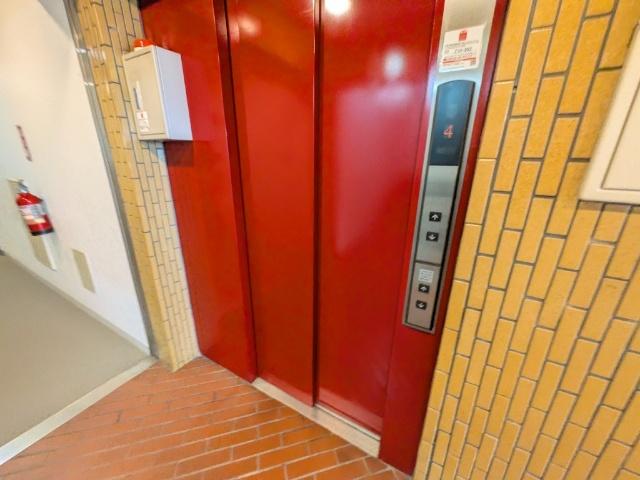 鷺沼ニューハイツ ロビー