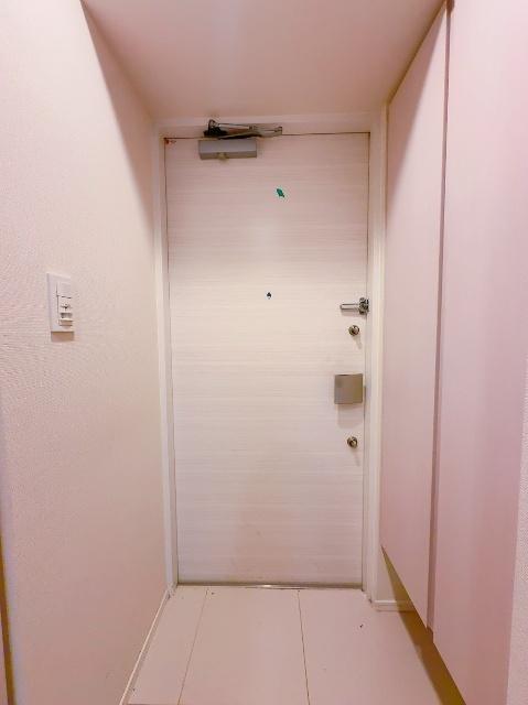 クローバー高輪（405） 玄関