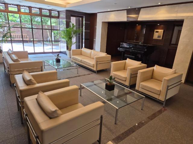 レセプションホール・ピアノラウンジ