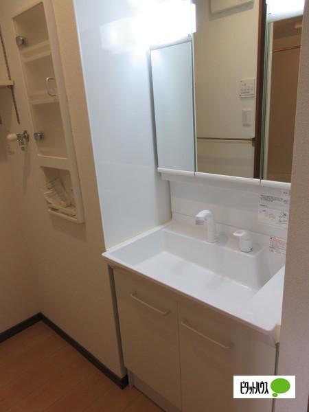ロキシー（105） 部屋画像
