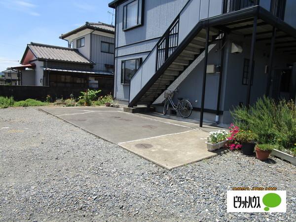 apartment 葉鹿町