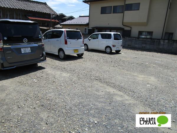 apartment 葉鹿町