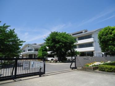 太田市立旭中学校：2220m