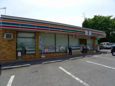 セブンイレブン台之郷店：1300m