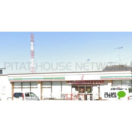 セブンイレブン足利堀込南店：677m