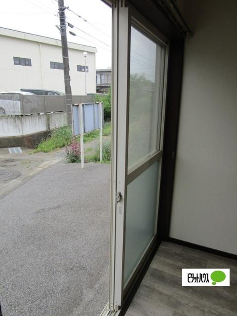 山川町貸戸建（101） バルコニー