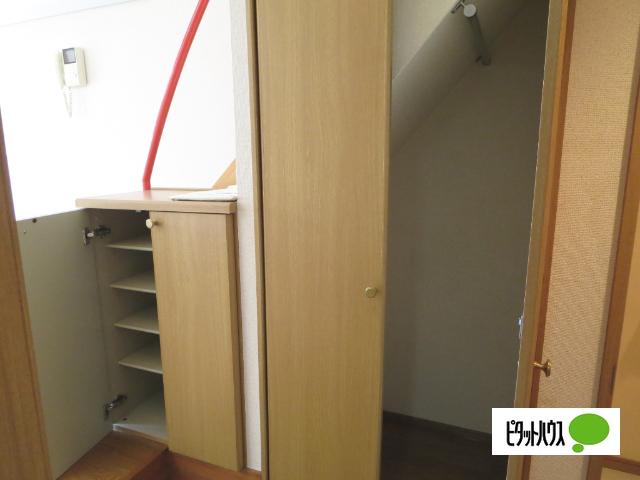 レベイユマレン（110） 収納