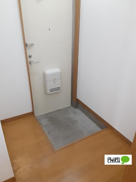 アネックス２１上岡（203） 玄関