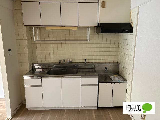 太田市新田木崎町アパート キッチン