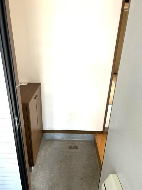 アネックス２１坂田（202） 玄関
