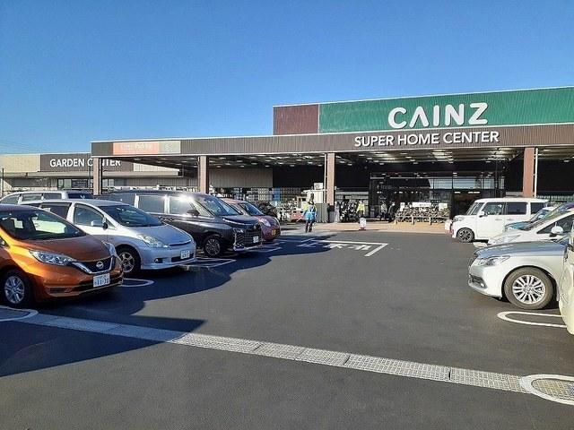 カインズホーム佐野店：275m