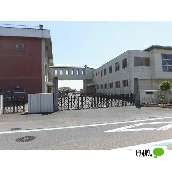 栃木市立藤岡小学校：1631m