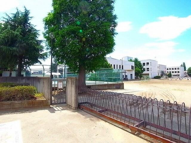 大泉町立北小学校：1254m