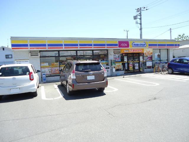 ミニストップ足利堀込店：117m