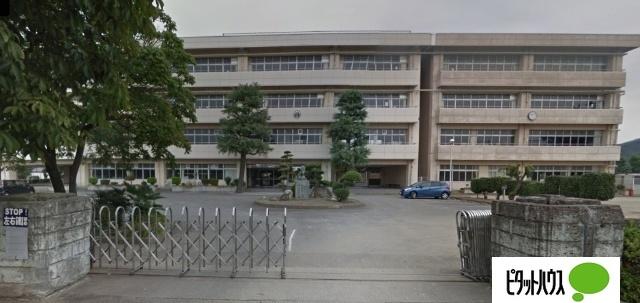 足利市立第三中学校：1282m