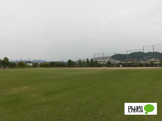 山川公園：1273m