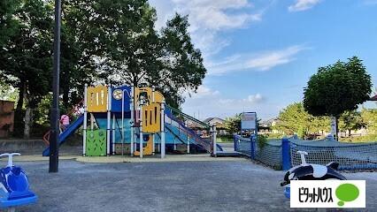 西部中央公園：1806m
