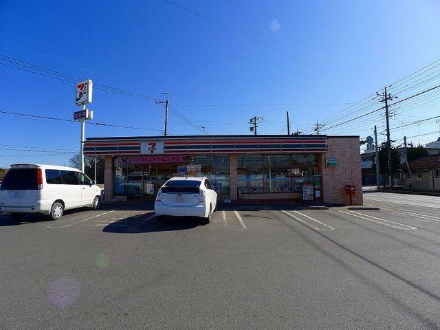 セブンイレブン館林成島店：794m