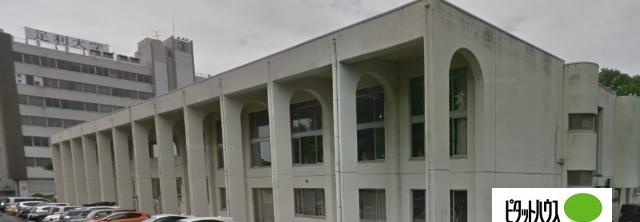 足利大学附属図書館：1112m