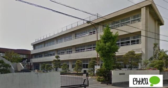 足利市立矢場川小学校：728m