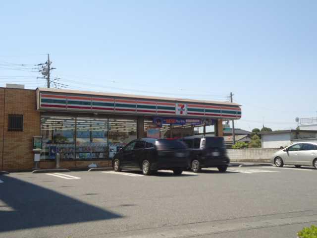 セブンイレブン館林本町店：628m