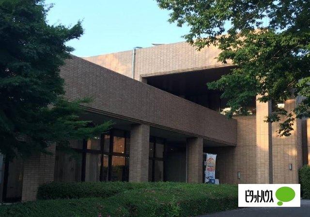 栃木市大平図書館：1084m