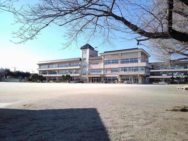 佐野市立田沼小学校：1222m
