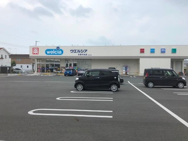 ウエルシア群馬大泉店：353m