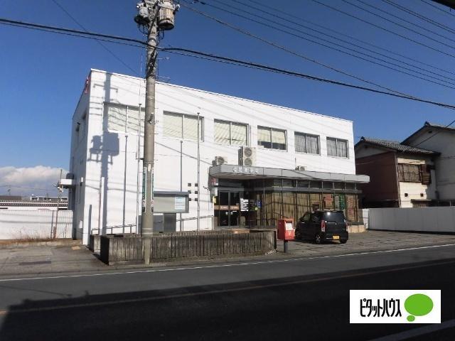 福居郵便局：661m