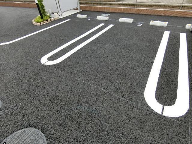 クレメントハウスＢ（202） 駐車場