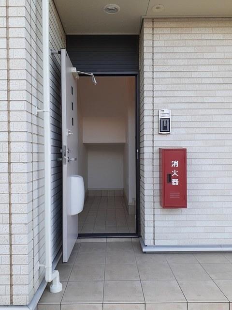 サンフォレストＡ（301） 玄関