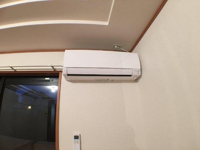 ティアラ 部屋画像