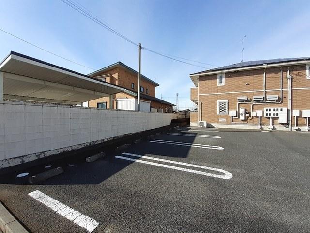 Ｇｕｆｏ（グーフォ）（103） 駐車場