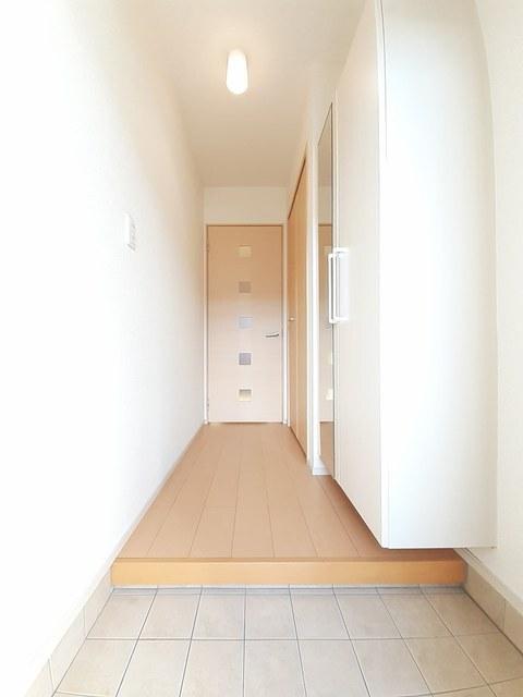 フランメゾン　Ａ（101） 玄関