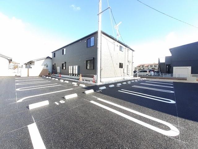 メゾン　ド　コルヌイエ　Ⅲ（203） 駐車場